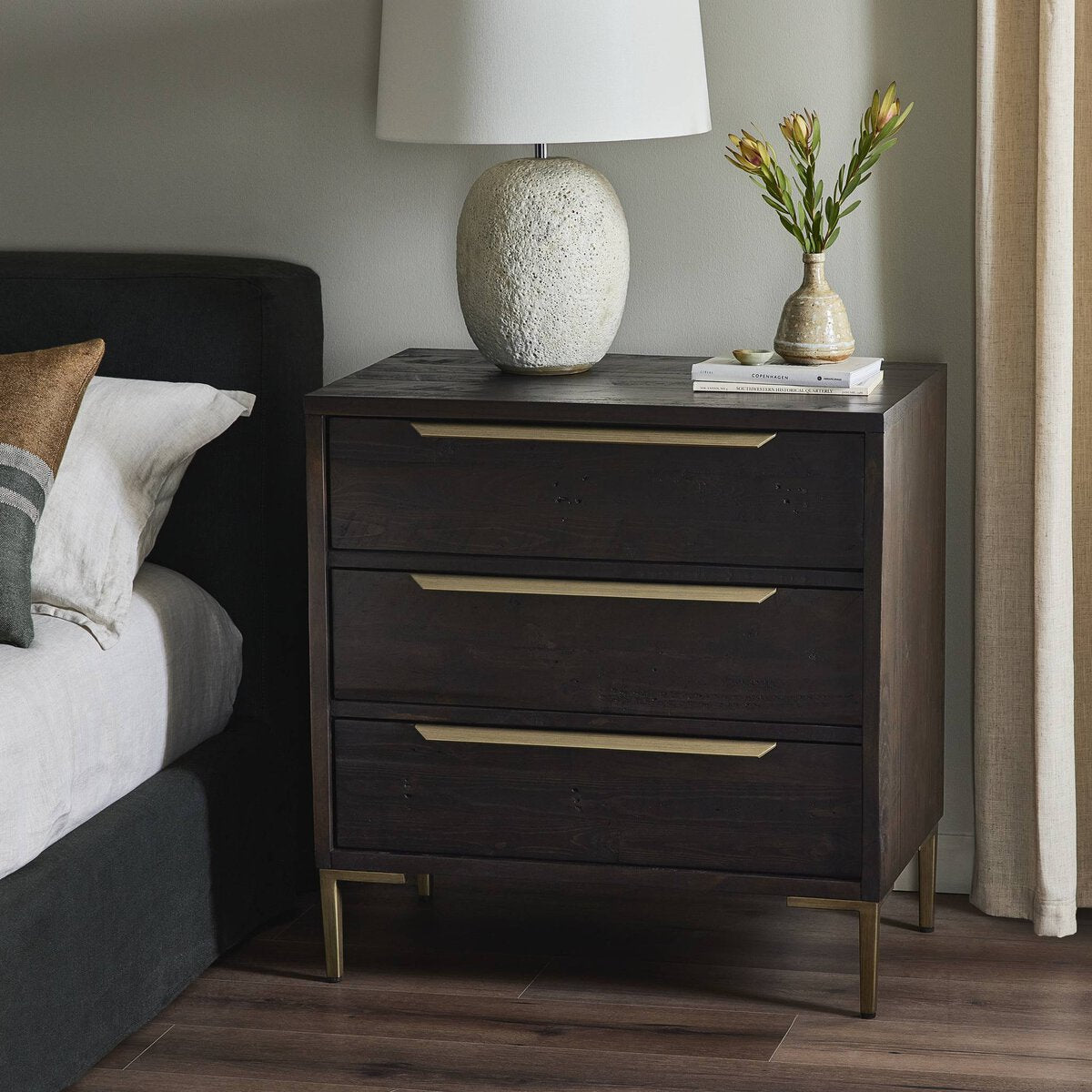 Doyle 3 Drawer Dresser