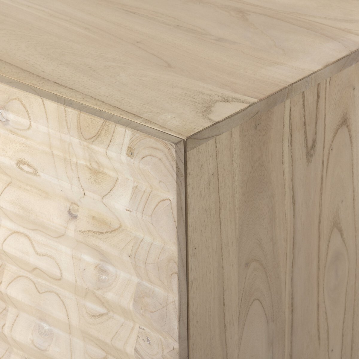 Ainsworth Media Console