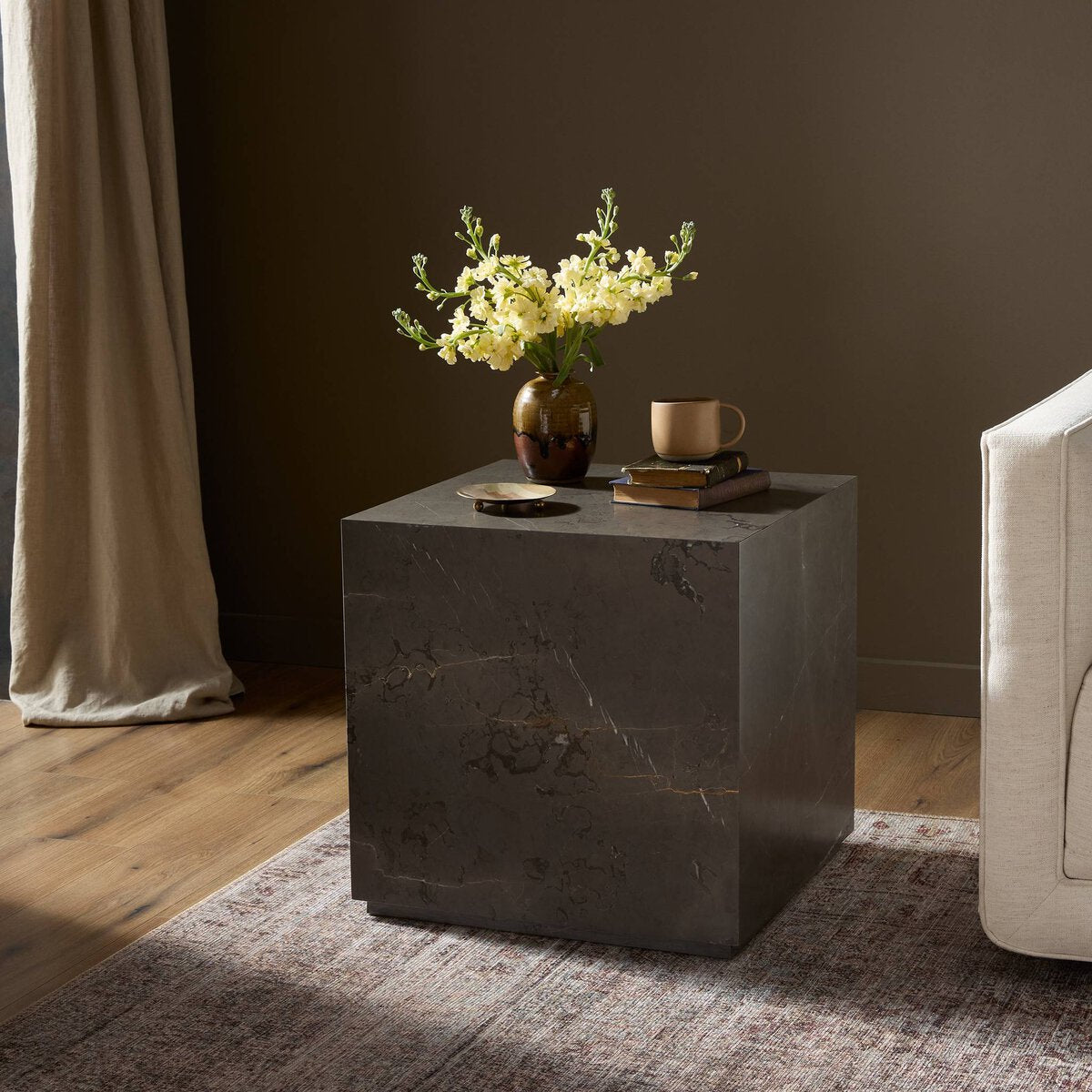 Selva End Table