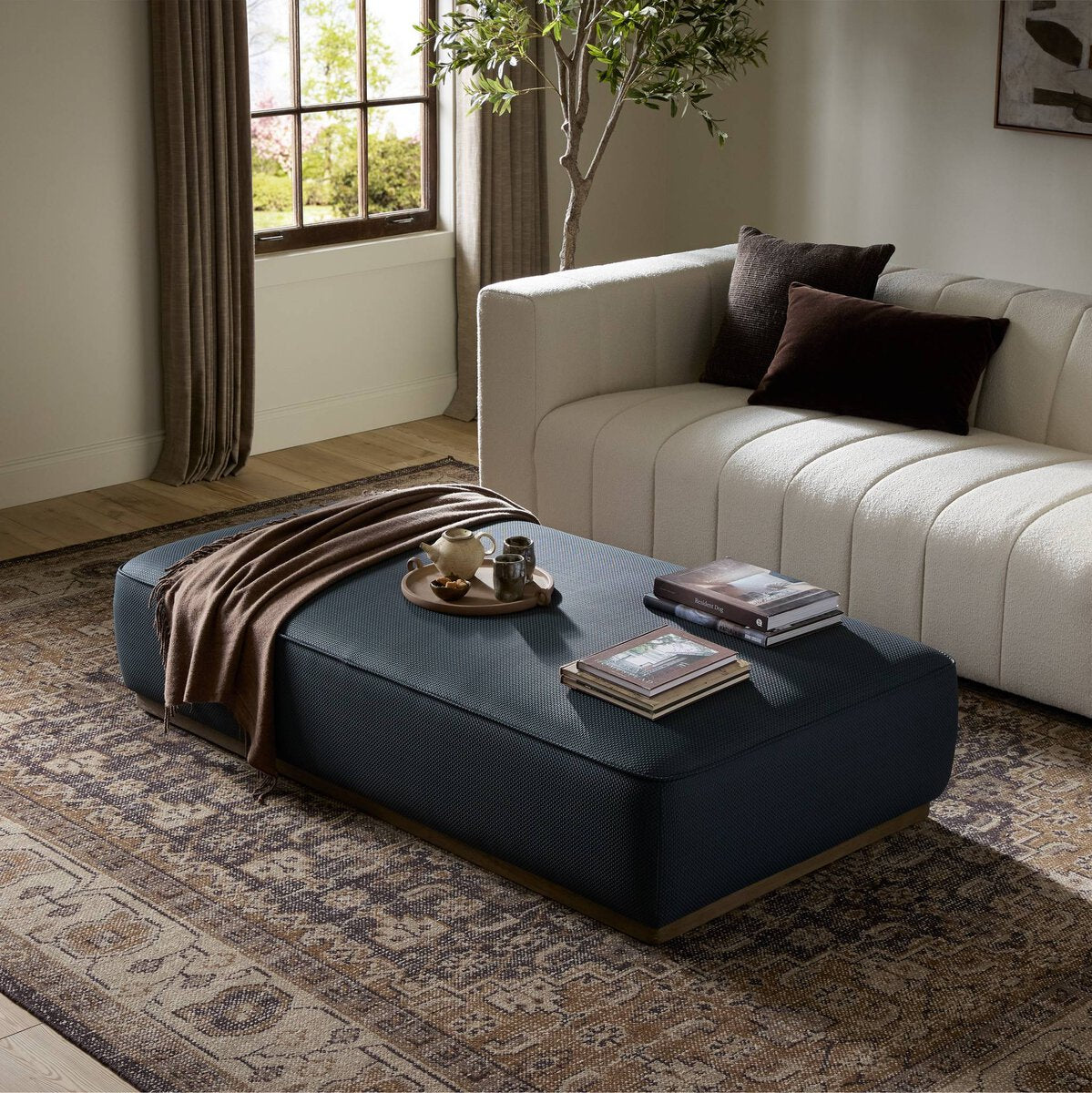 Korlin Cocktail Ottoman