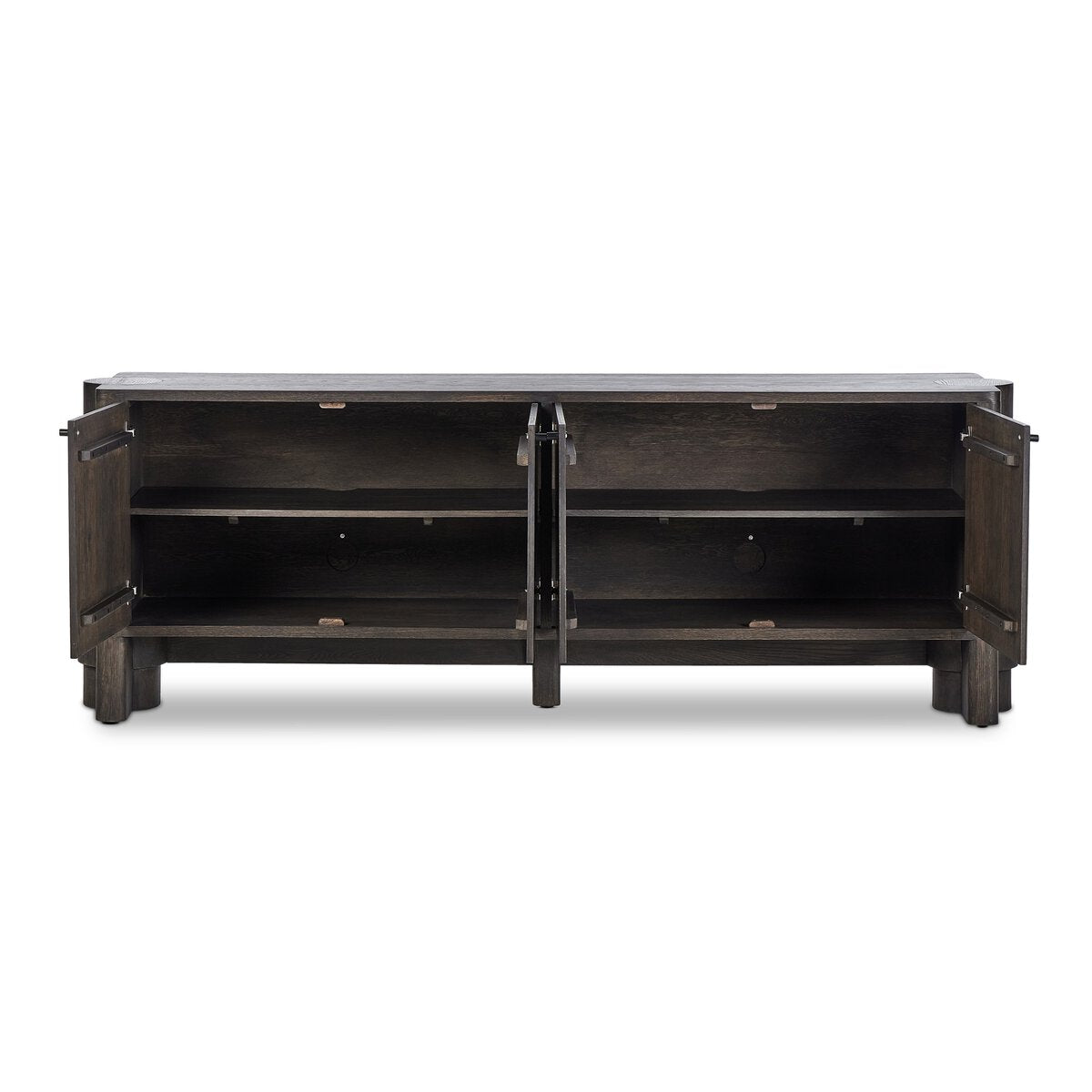 Eastmere Sideboard *Closeout