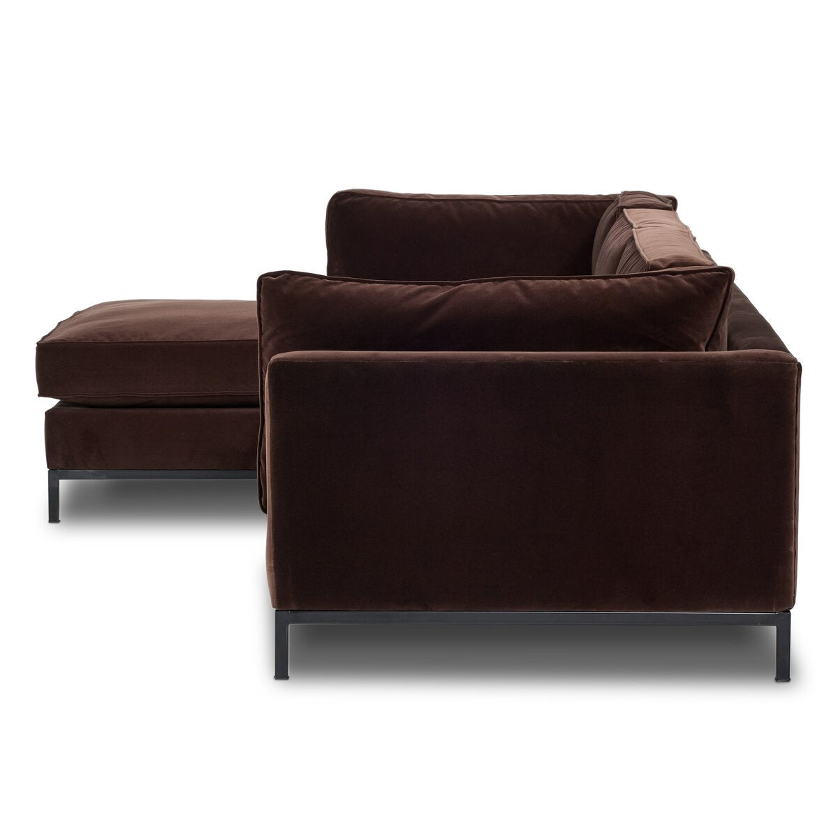 Rushbrook: 2 & 3-Piece Sectional