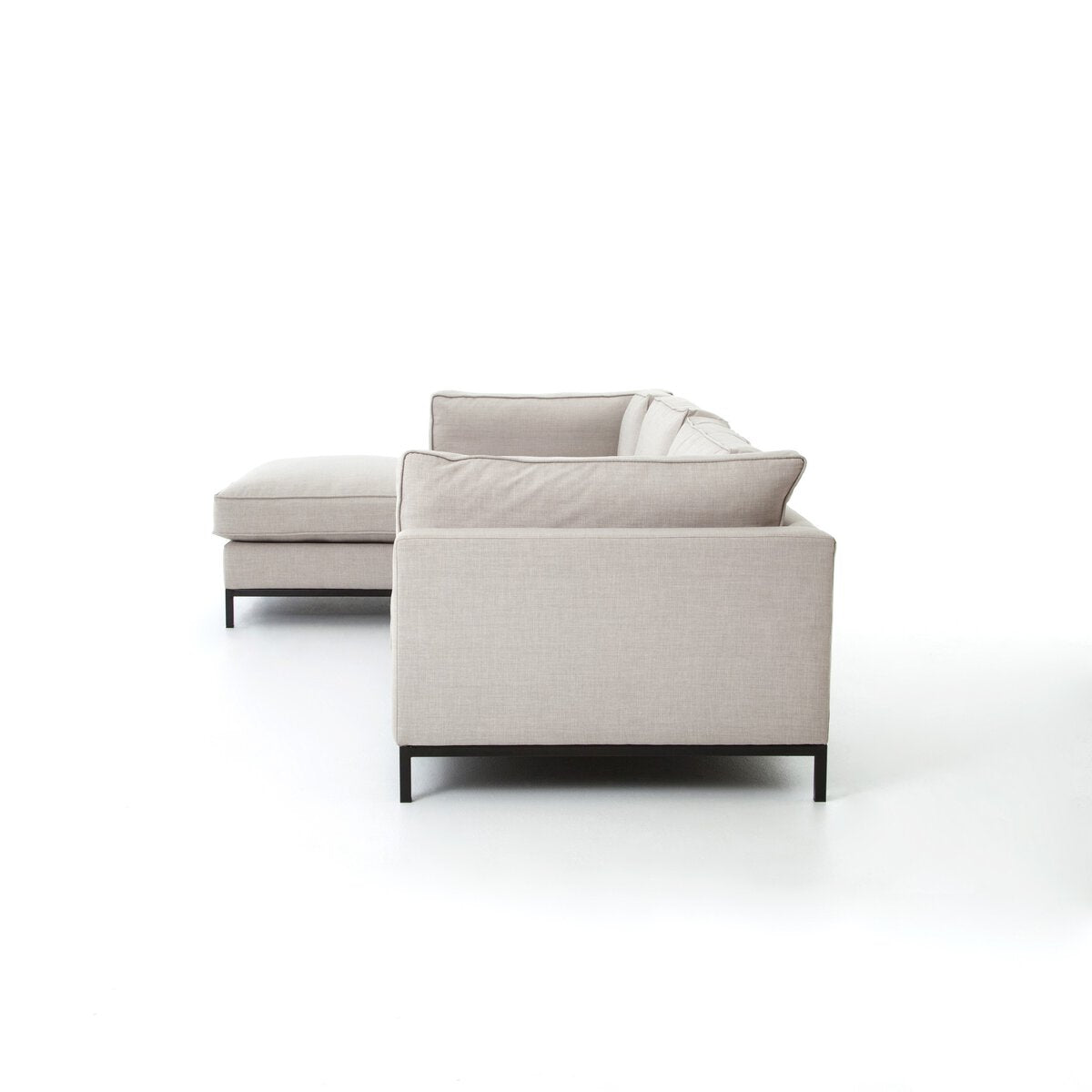 Rushbrook: 2 & 3-Piece Sectional