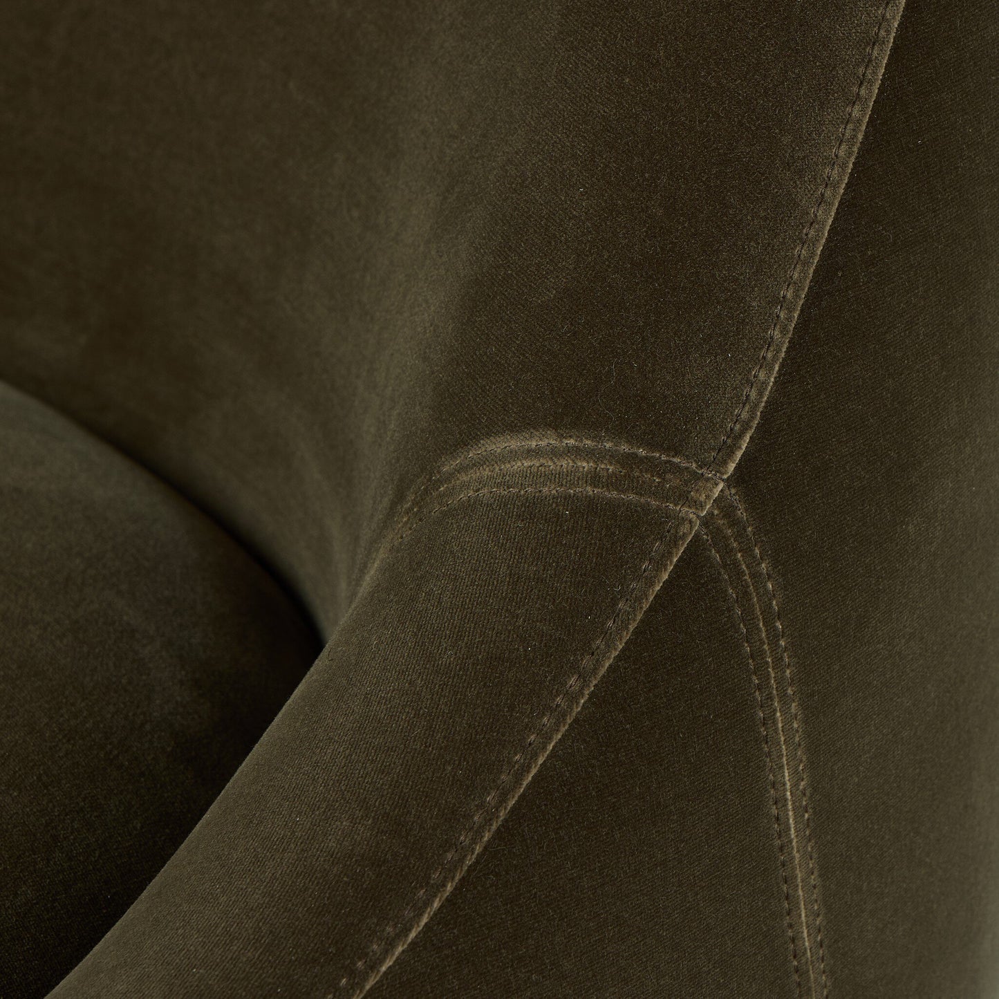 Levi Swivel Chair