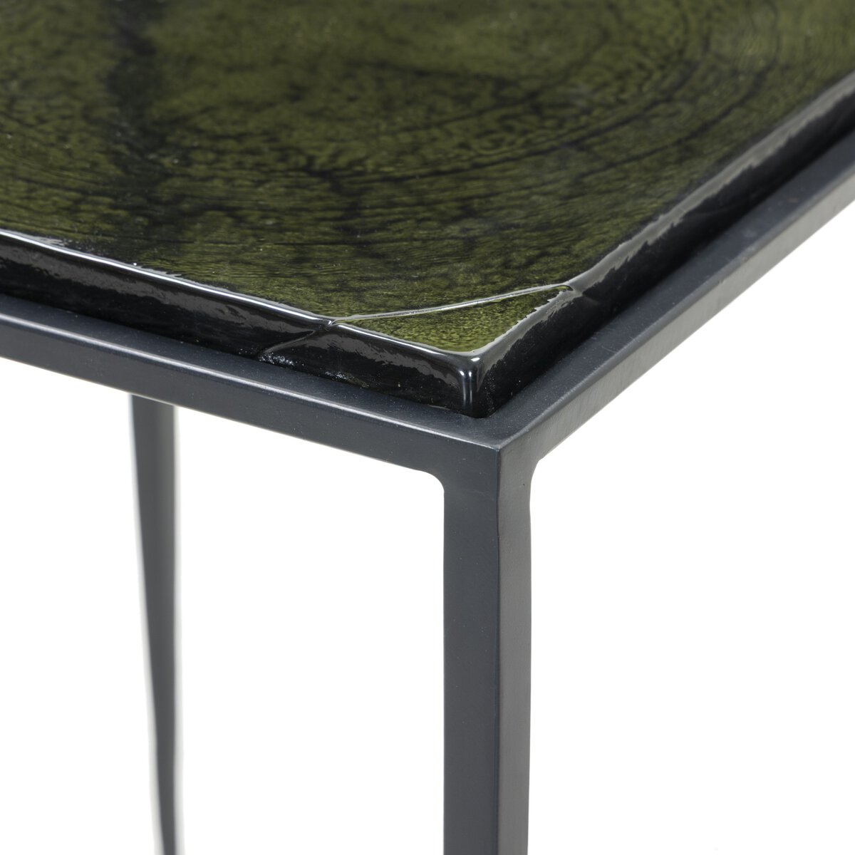 Poltra Nesting Tables