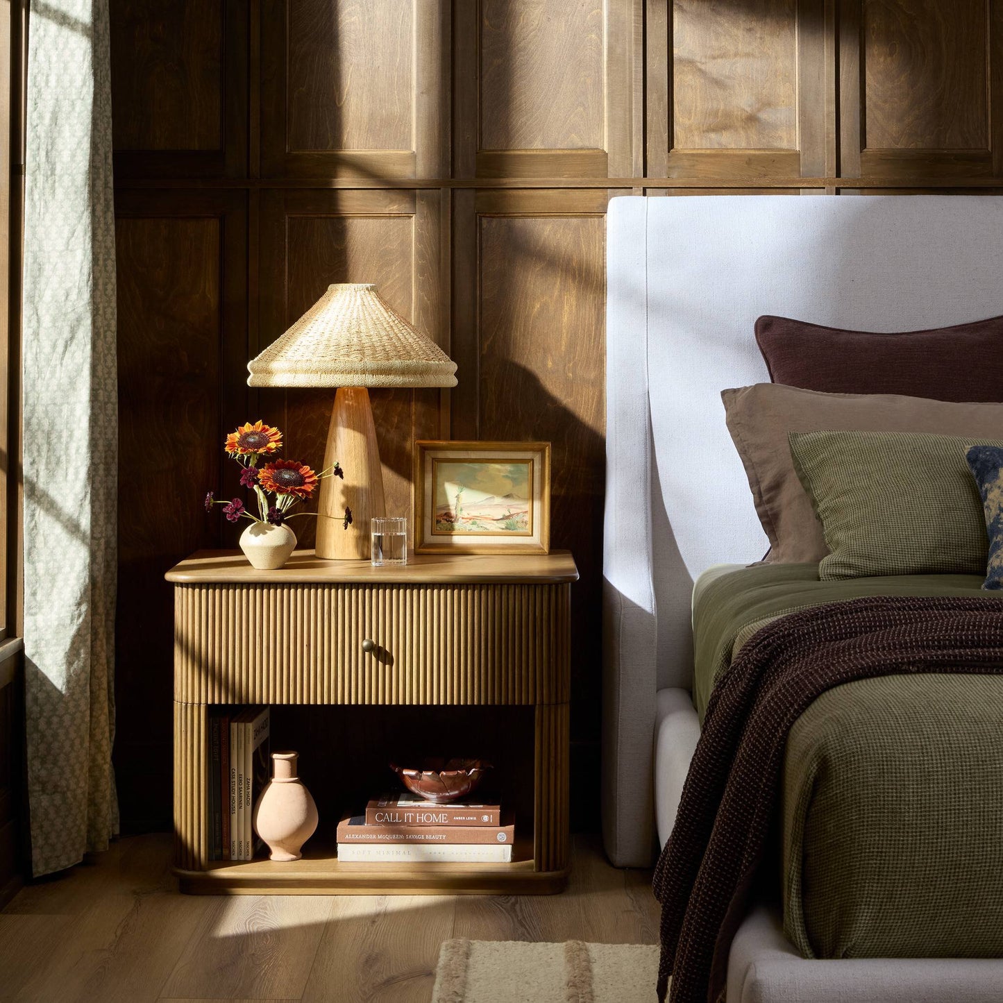 Ona Nightstand