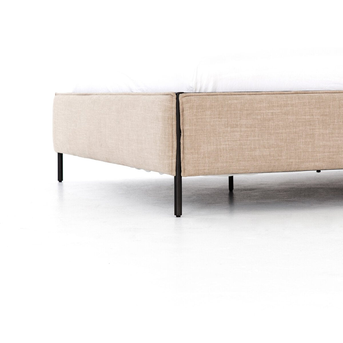 Yarrow Upholstered Bed